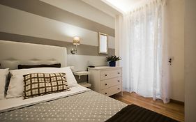 Saint Peter Apartments